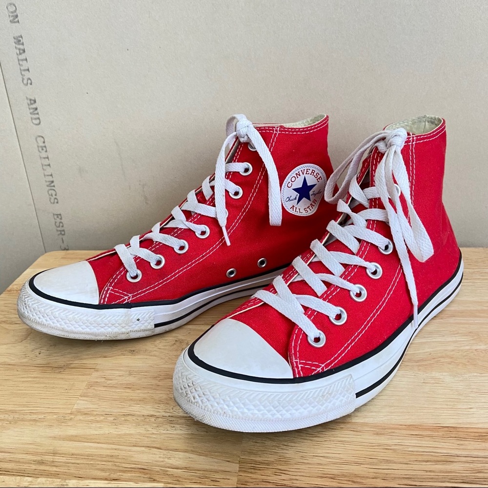 Converse All Star Red Canvas Chuck Taylor High Top